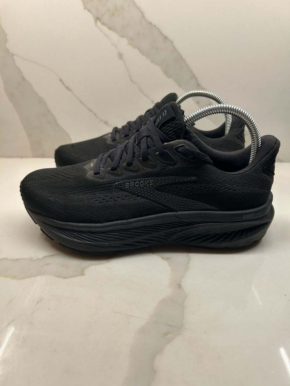 Brooks Ghost 17 Triple Black Running Shoes ( Size: 8.5)